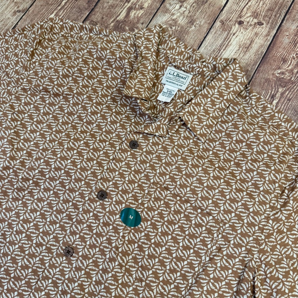 LL Bean Traditional Fit Button Up Shirt Mens Medium Brown Geometric Leaf Cotton